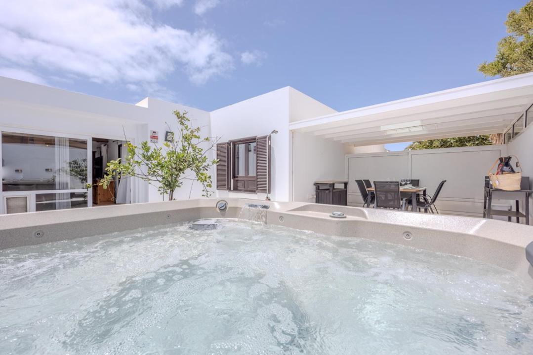 Villa Kakariko Playa Honda  Extérieur photo