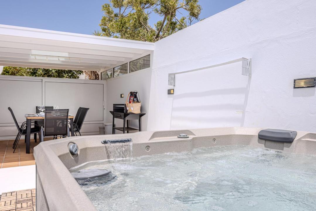 Villa Kakariko Playa Honda  Extérieur photo